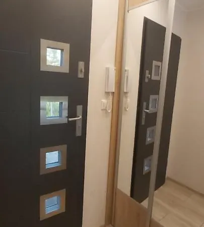 7 Apartment *